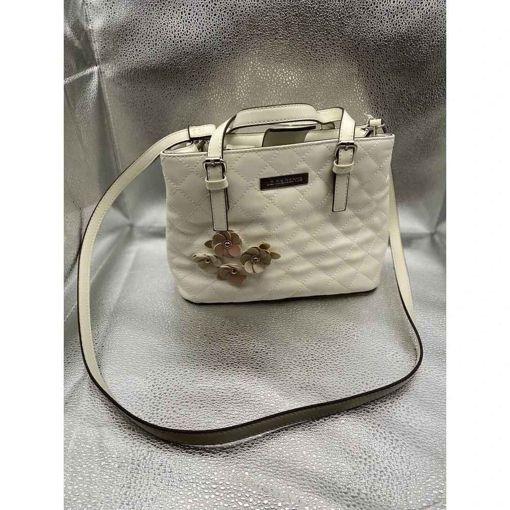 Liz Claiborne‎ Ivory Quilted Flower Accent Satchel Bag Magnetic Zip Closure